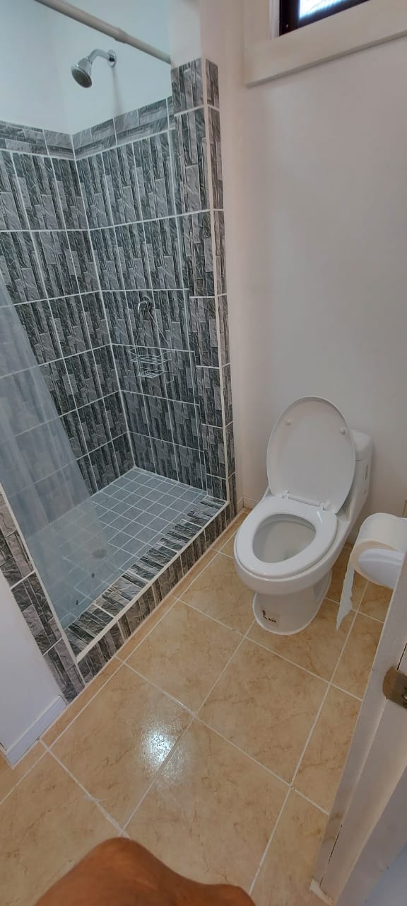 Cabin 1 Bathroom
