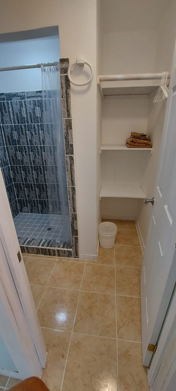 Cabin 2 Shower