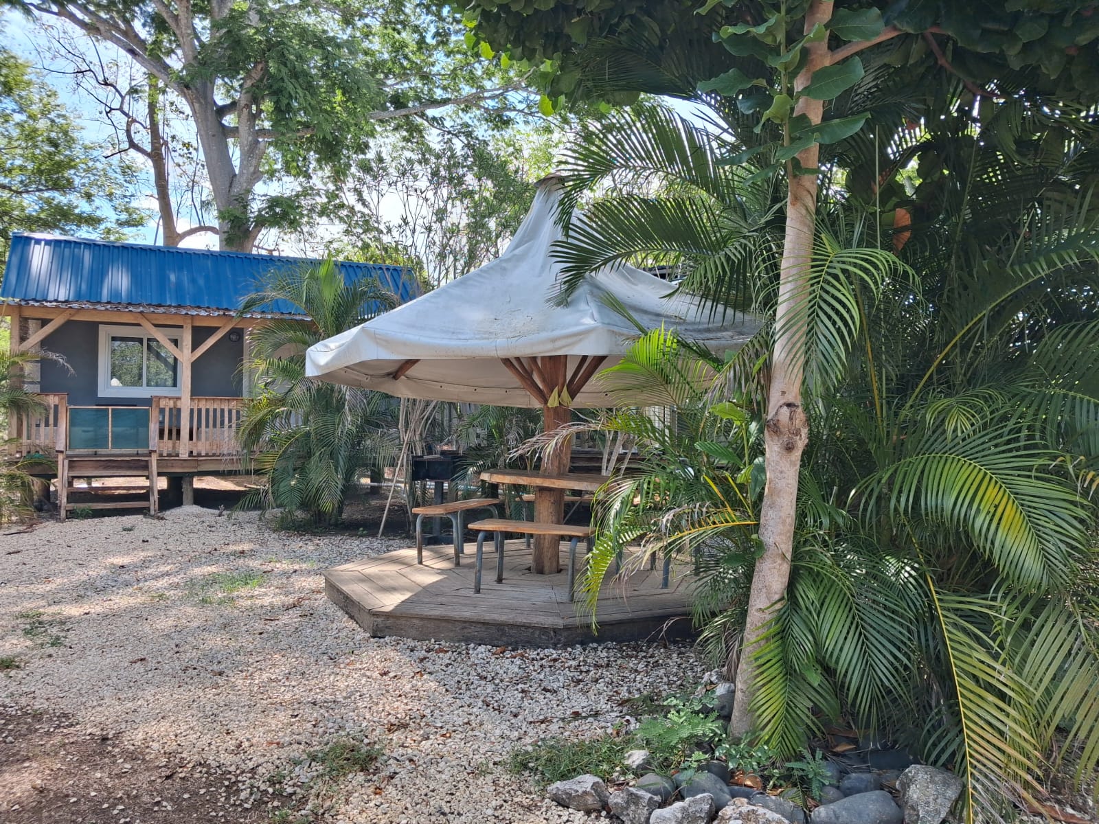 Tiki Lounge